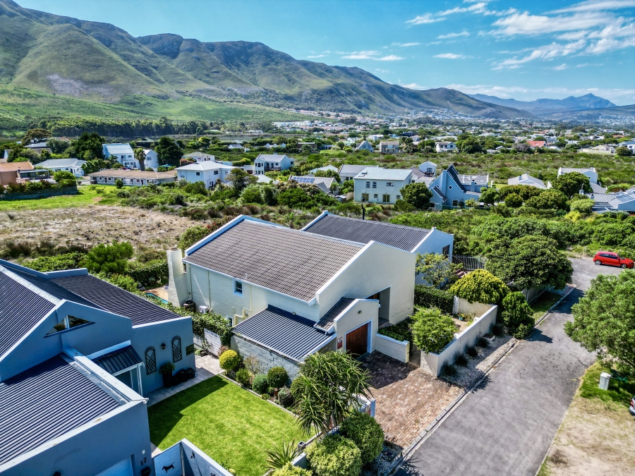 4 Bedroom Property for Sale in Vermont Western Cape
